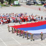 В Бердске торжественно отметили День Государственного флага России